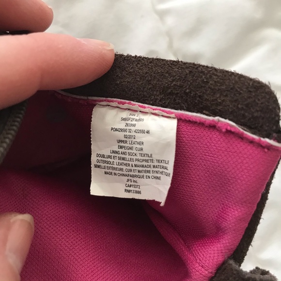 5/$25 JOE FRESH Baby Zip Up Boots - Picture 5 of 7